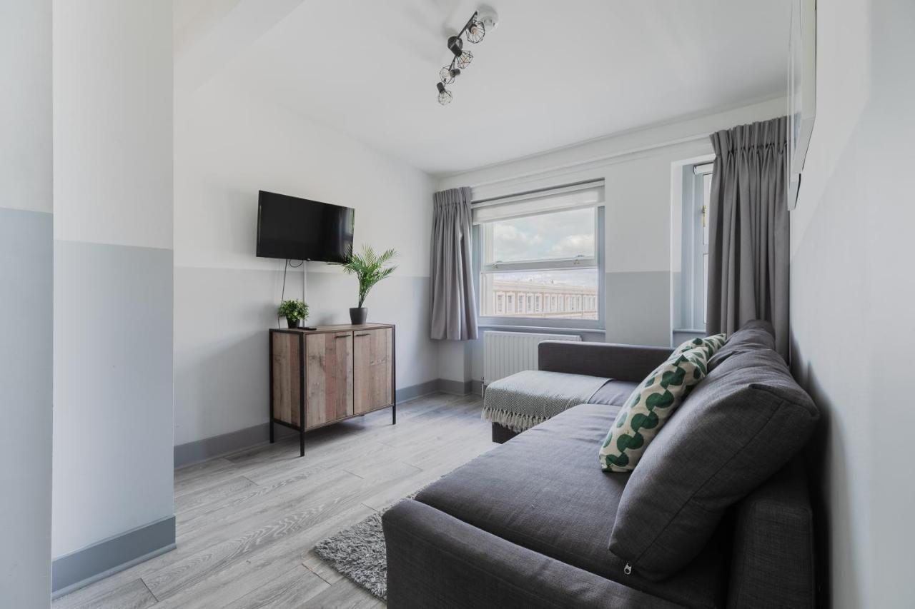 Modern Kensington Apartments ลอนดอน ภายนอก รูปภาพ