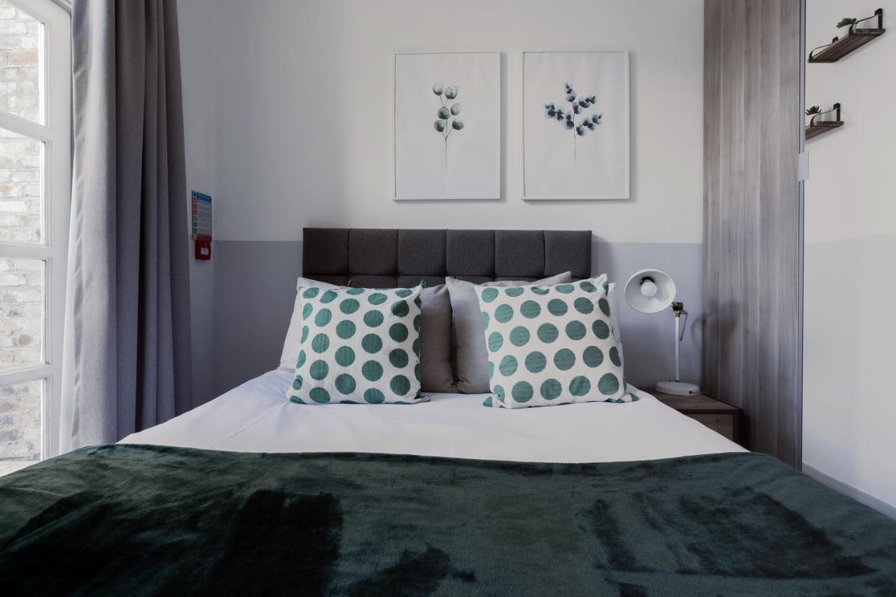 Modern Kensington Apartments ลอนดอน ภายนอก รูปภาพ
