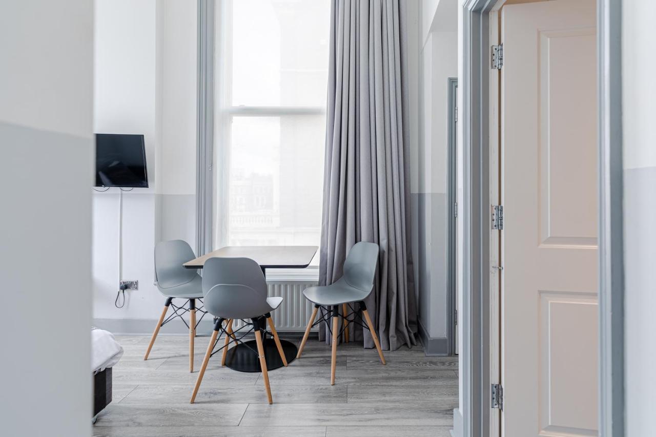 Modern Kensington Apartments ลอนดอน ภายนอก รูปภาพ
