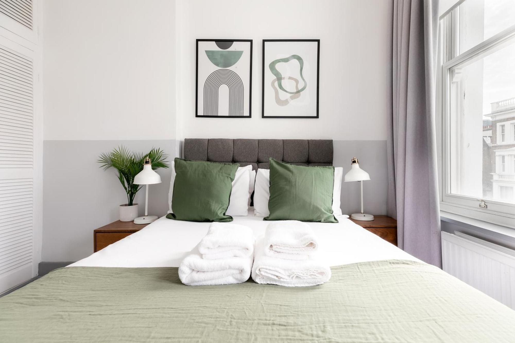 Modern Kensington Apartments ลอนดอน ภายนอก รูปภาพ