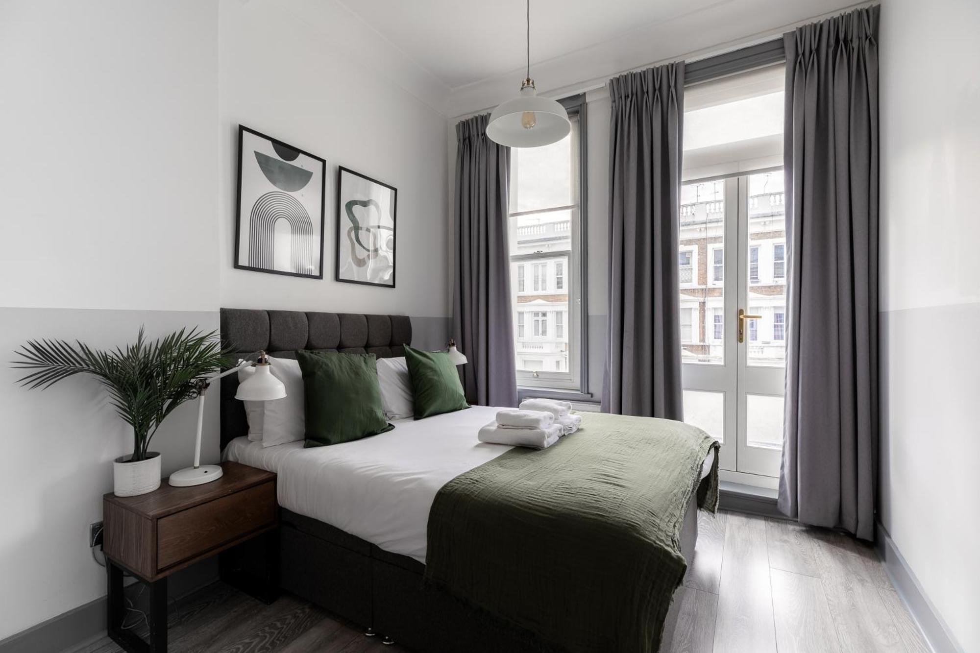 Modern Kensington Apartments ลอนดอน ภายนอก รูปภาพ