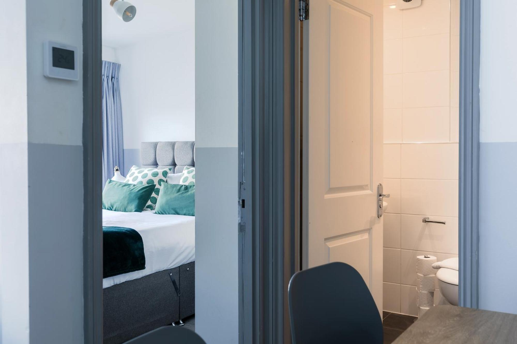 Modern Kensington Apartments ลอนดอน ภายนอก รูปภาพ