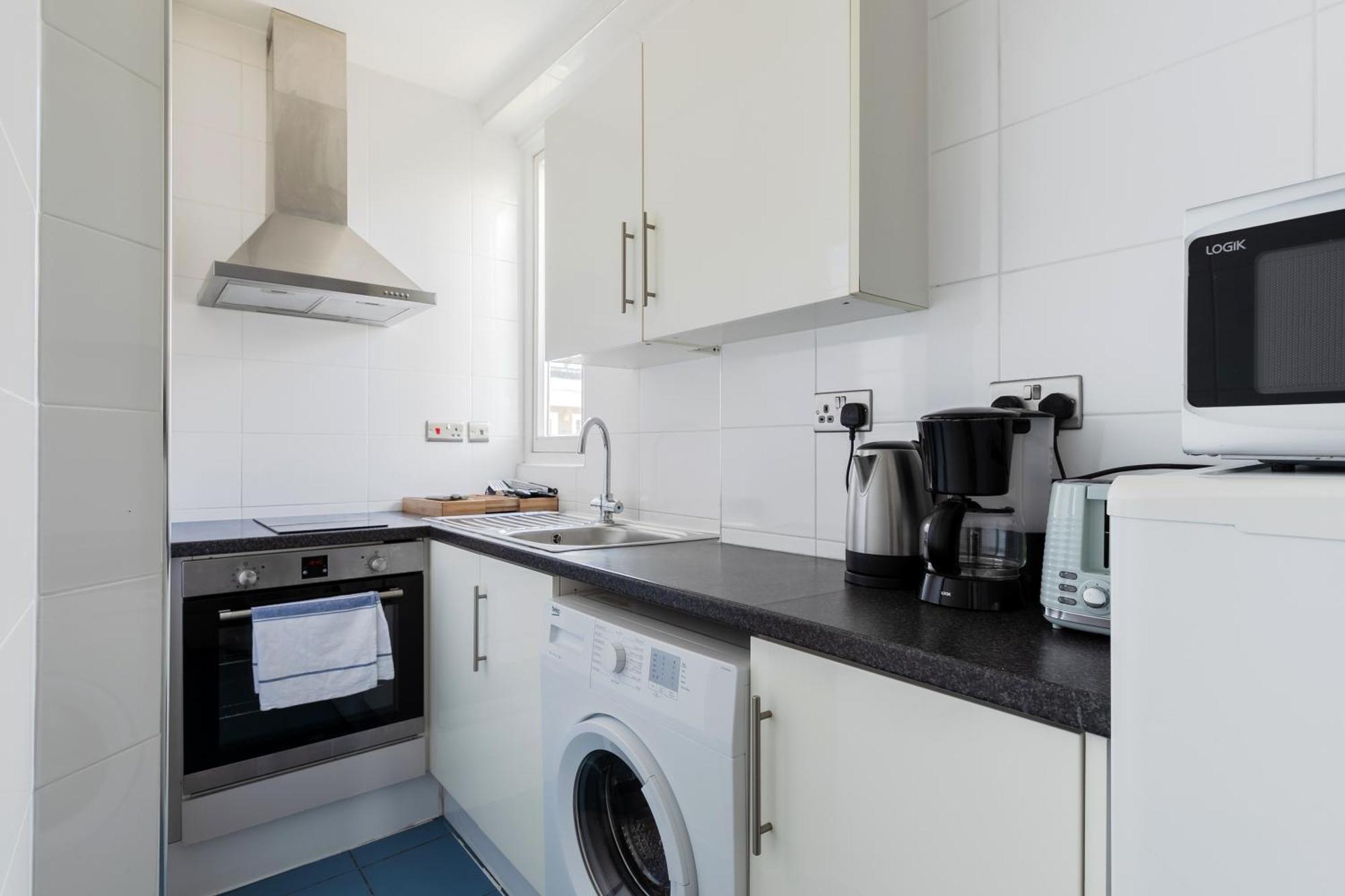 Modern Kensington Apartments ลอนดอน ภายนอก รูปภาพ