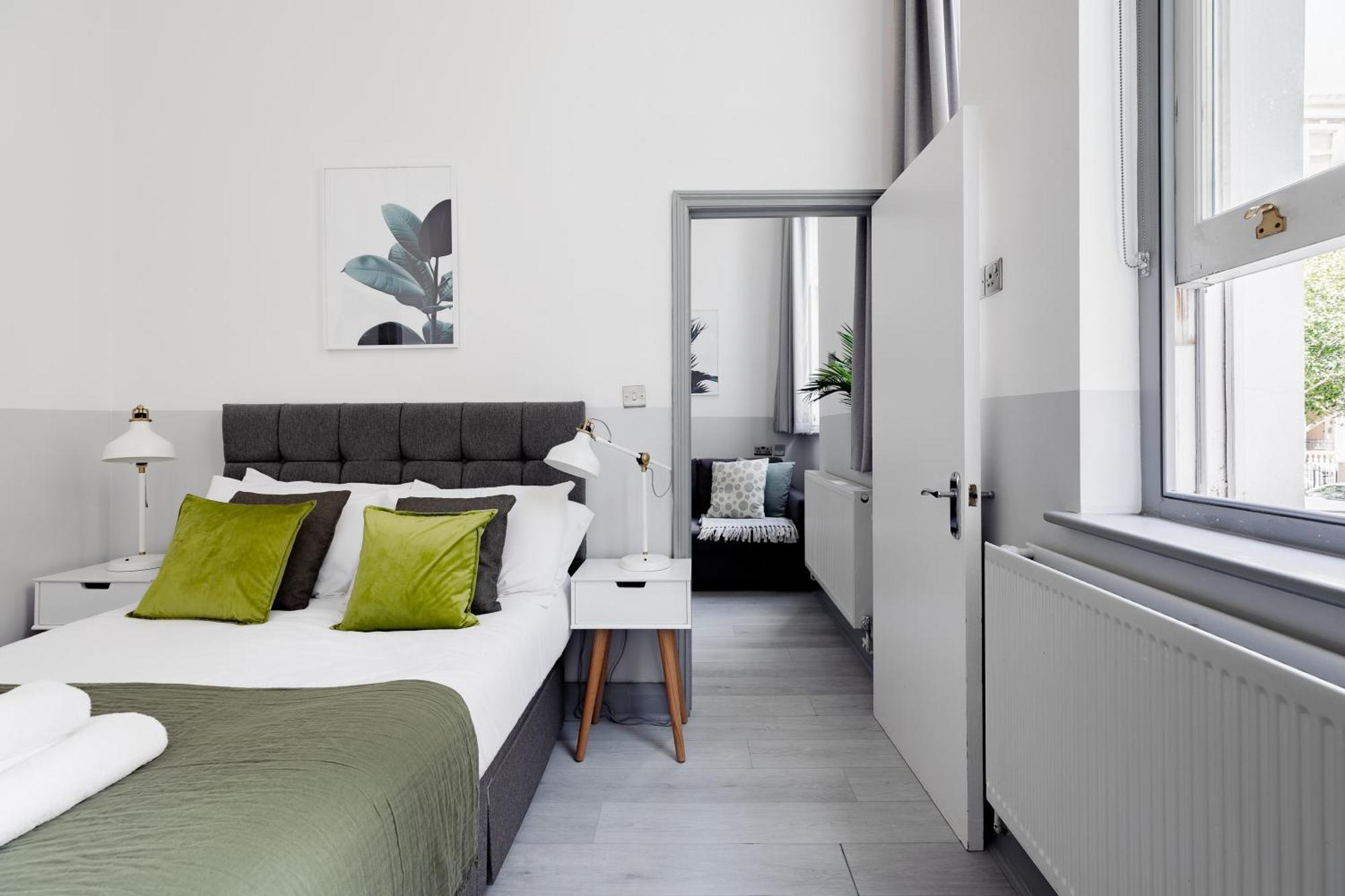 Modern Kensington Apartments ลอนดอน ภายนอก รูปภาพ