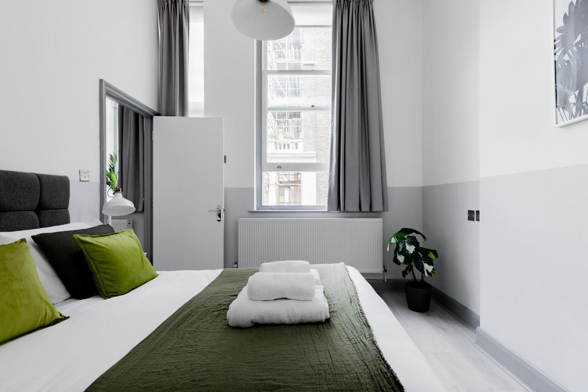Modern Kensington Apartments ลอนดอน ภายนอก รูปภาพ