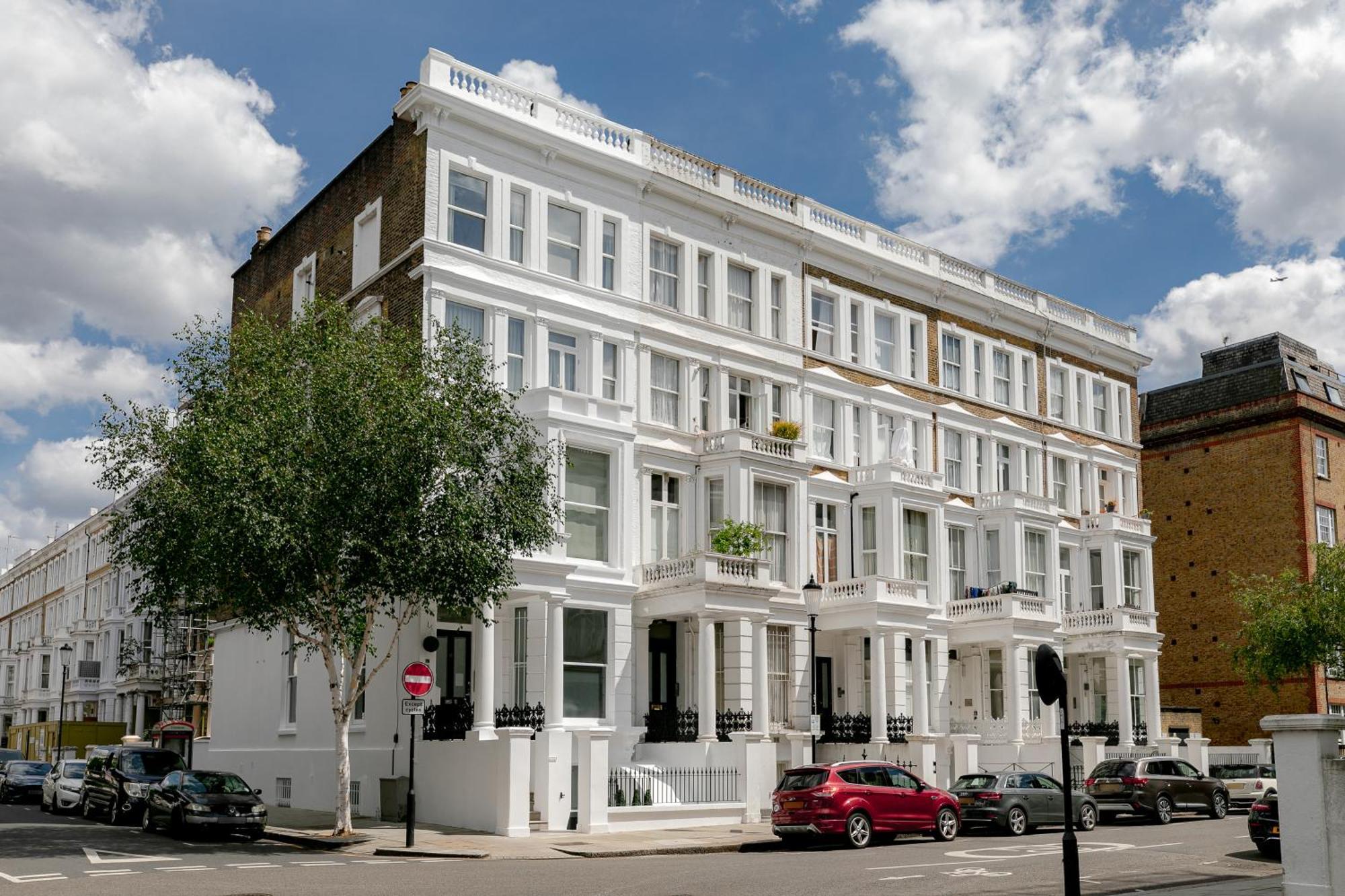 Modern Kensington Apartments ลอนดอน ภายนอก รูปภาพ