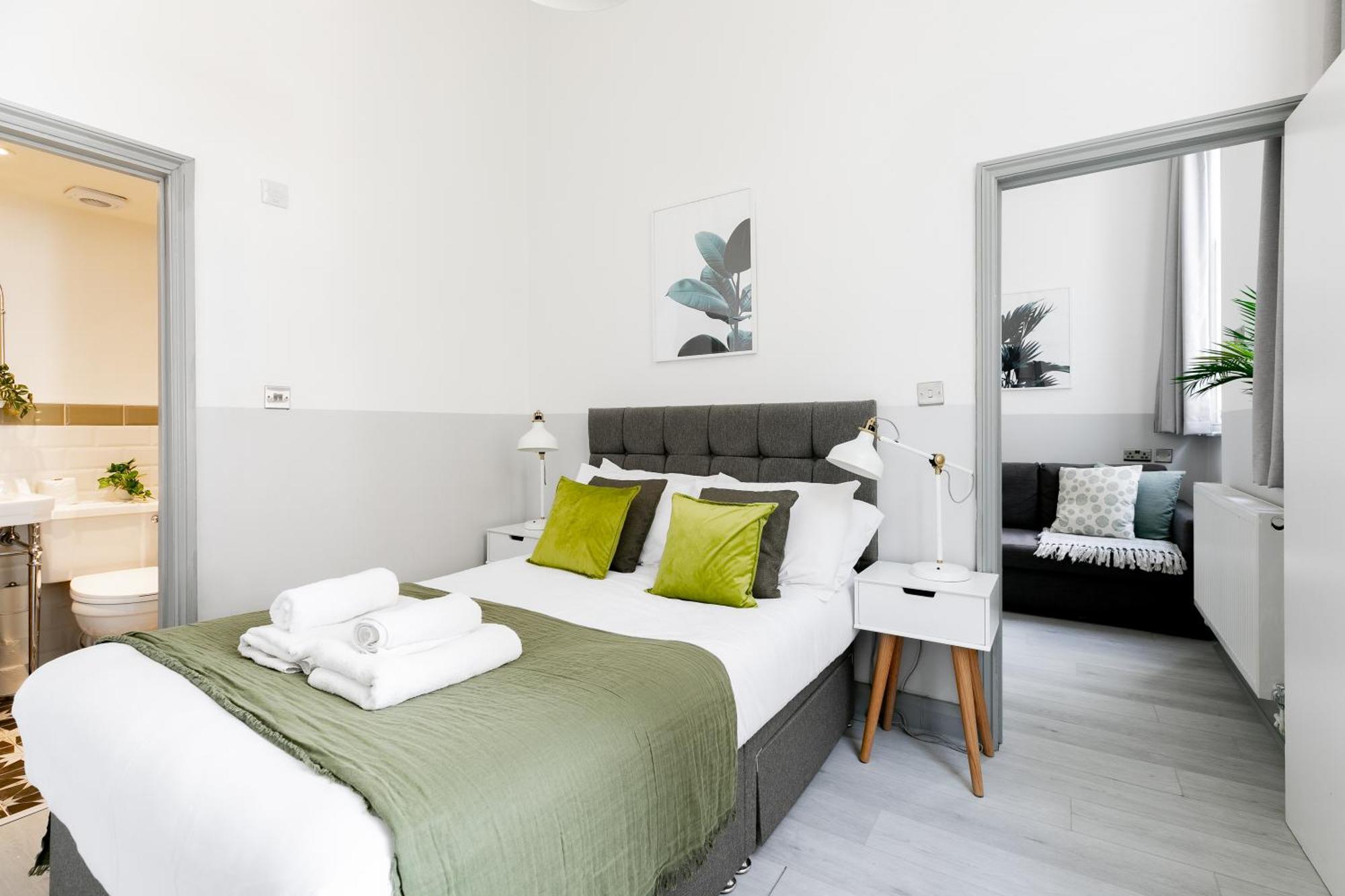 Modern Kensington Apartments ลอนดอน ภายนอก รูปภาพ